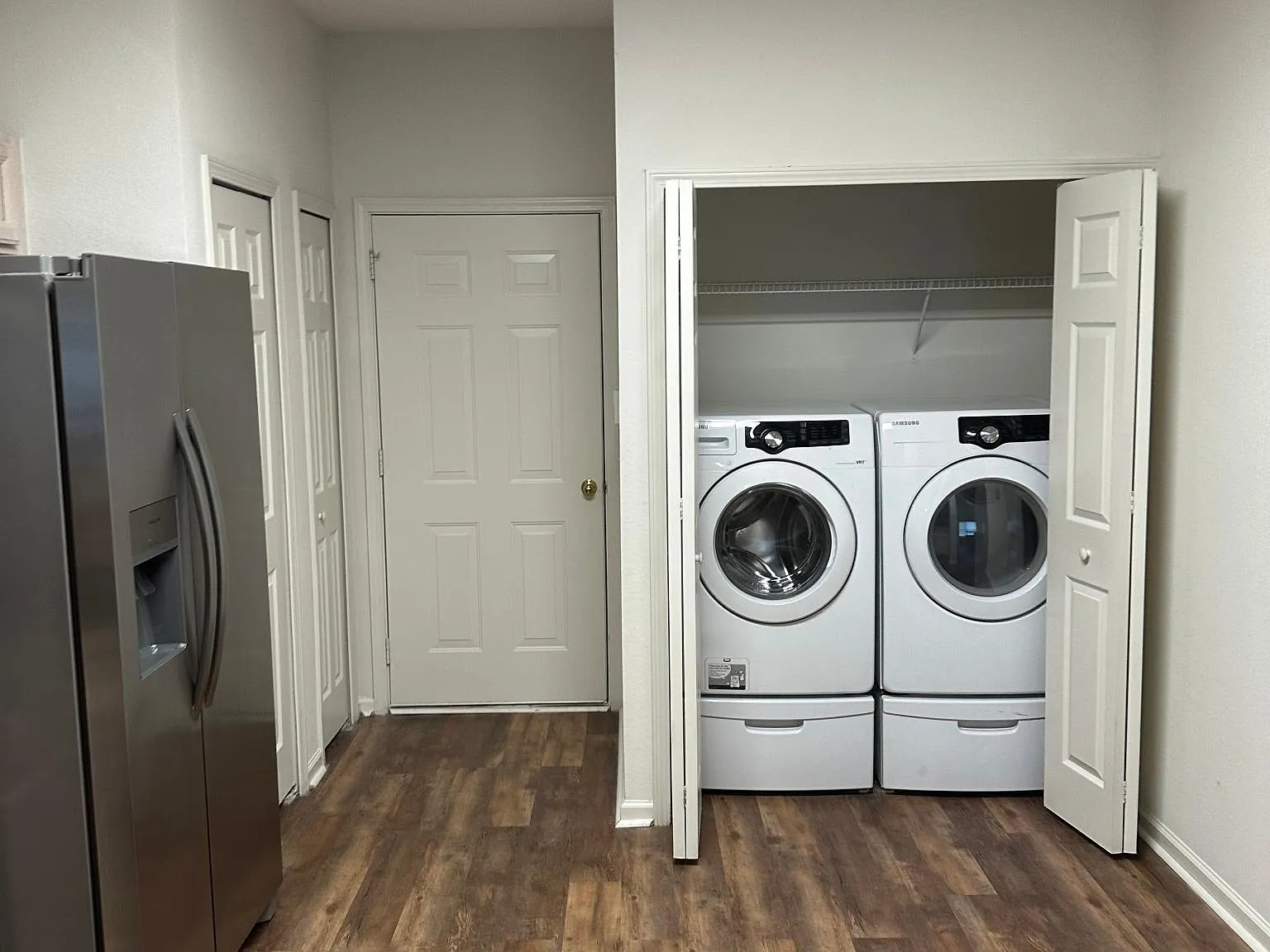 304 Southern Branch Ln — Photo 2