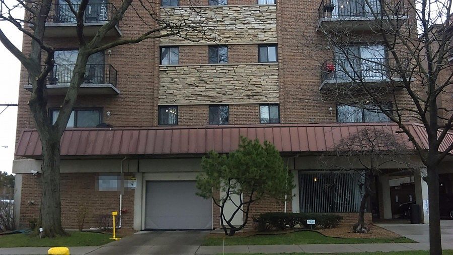 1st image of 2333 N Neva Ave APT 313C