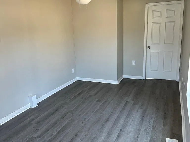 3005 Navaho St — Photo 3