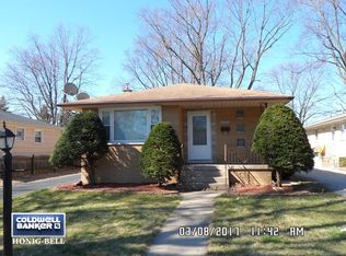 18450 Oakwood Ave, Lansing, IL 60438