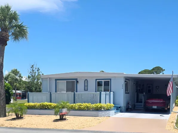 356 Spanish Lakes Dr, Nokomis, FL 34275