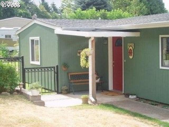 1st image of 307 Evergreen Dr