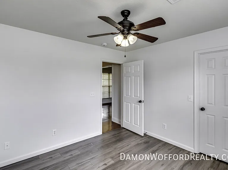 107 Emry Cv — Photo 83