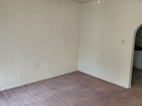 5th image of 338 W Mountain Ave #A