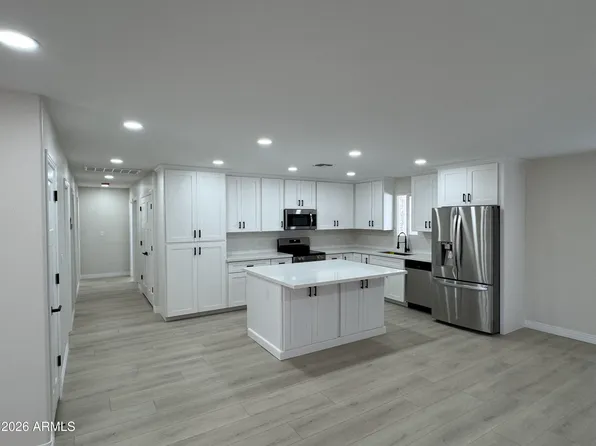18212 N 43RD Place, Phoenix, AZ 85032