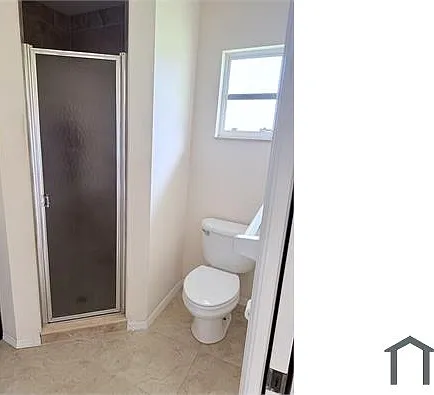 1217 SE 8th Pl #1217 — Photo 11