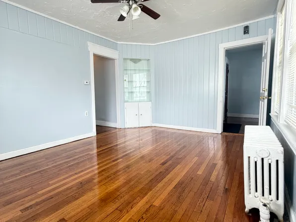 15 Avila Rd #15, Hyde Park, MA 02136