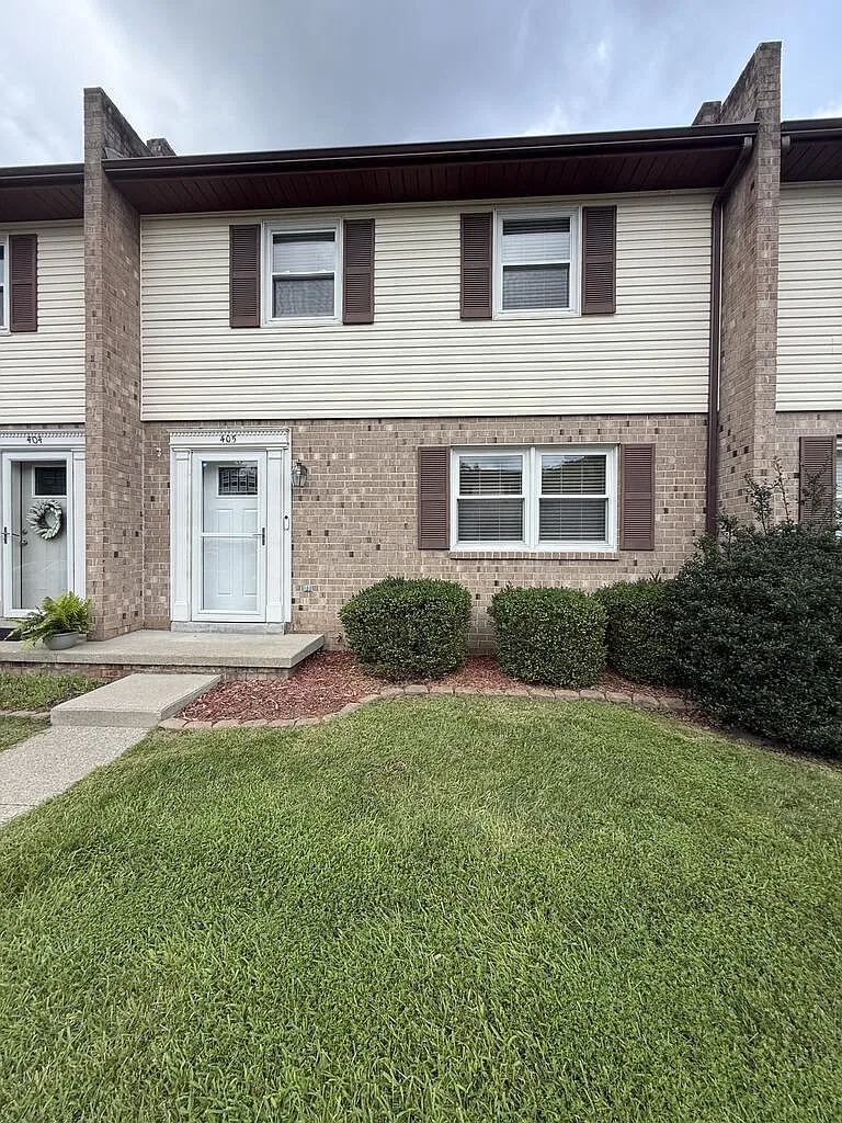 3 bed, 2.5 bath, 1426 sqft, $1,750 — Photo 1