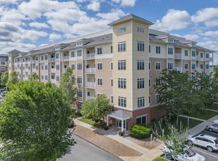 4100 Summit Dr #2511, Bridgewater, MA 02324