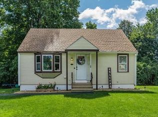 103 Fox Ave, Dracut, MA 01826