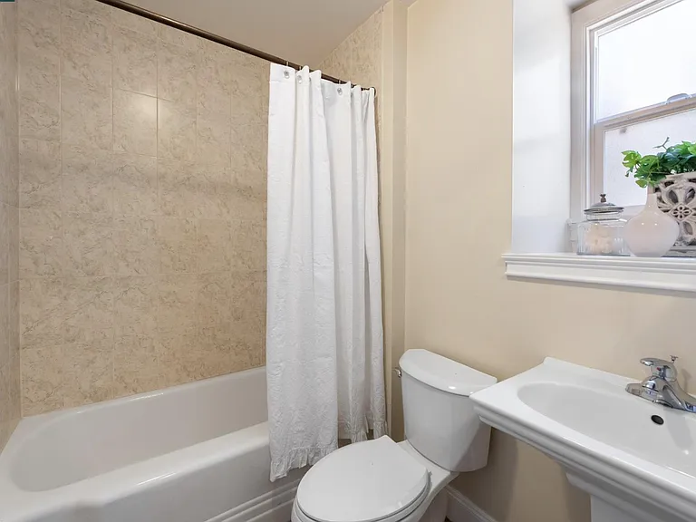virtual staging photo