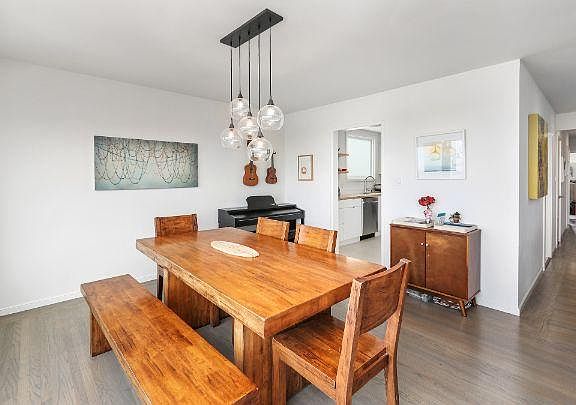 4th image of 50 Westridge Ave