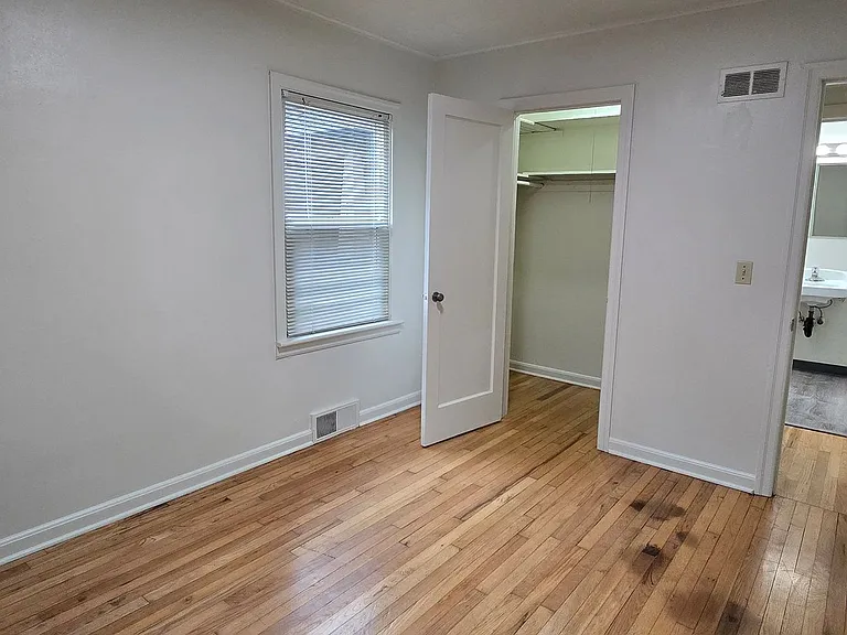 482 E 16th Ave #1-5 — Photo 6
