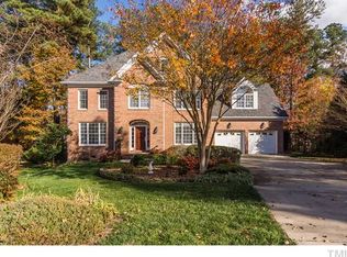 106 Crown Forest Ct, Cary, NC 27518