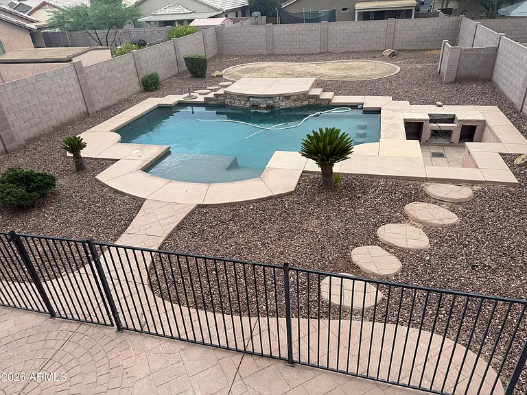 15587 W Gross Ave — Photo 9