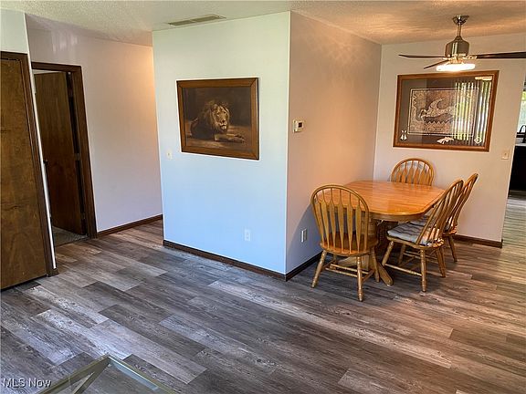 4th image of 2733 W 37th St