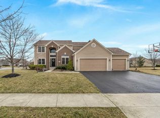 3464 Village Club Dr, Powell, OH