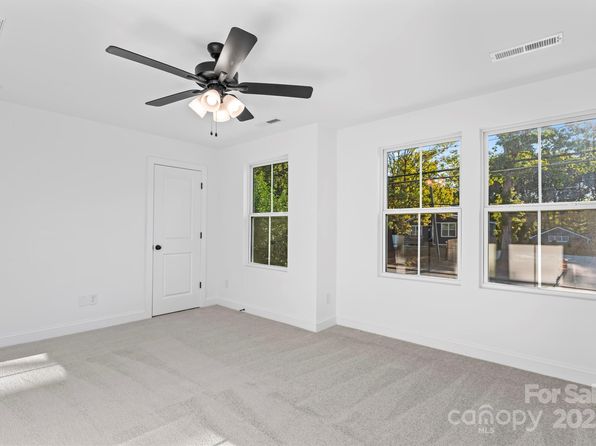 charlotte-north-carolina-6238228 picture