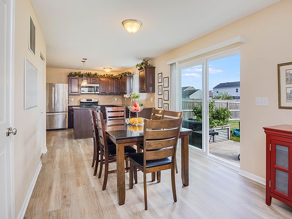 4th image of 1319 Gardner Pond Ln