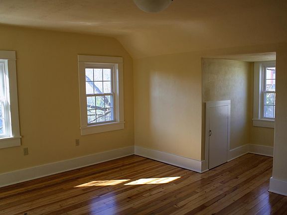 5th image of 41 E North St