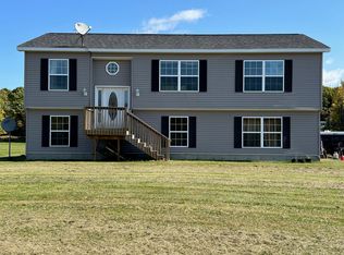 180 Beartown Rd, West Chazy, NY 12992