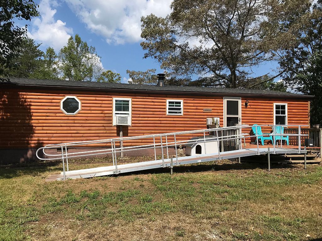 205 Moriah School Rd - Property Image