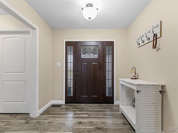 2nd image of 89 Trophy Dr