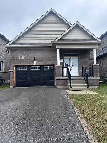 231 Ridley Cres Photo 1