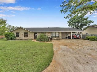 1303 Mission Hills Drive, Marble Falls, TX 78654