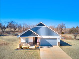 14775 Meadow Ridge Ln, Edmond, OK 73025