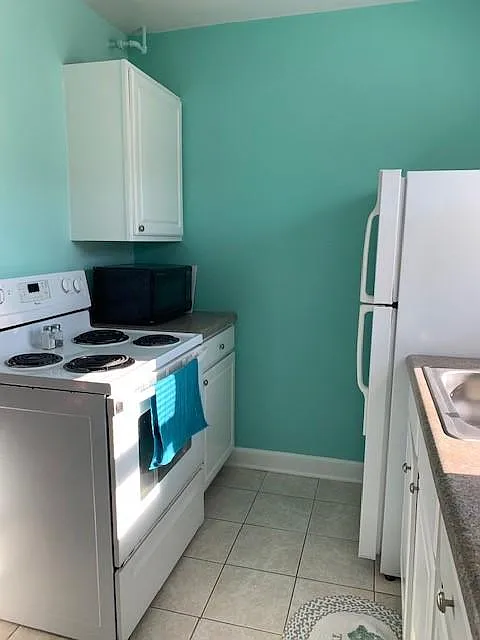 1 bed, 700 sqft, $1,750 — Photo 4