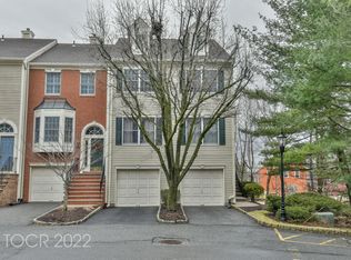636 Richmond Ct, Ramsey, NJ 07446