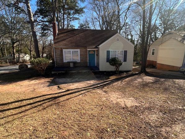 301 Potomac Ave