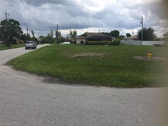 4th image of 241 SW 29th Ter