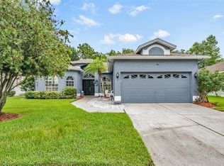 1502 Clearglades Dr, Zephyrhills, FL 33543