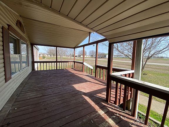 3rd image of 3161 Wynchase Ln