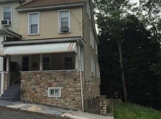 330 Market St, Tamaqua, PA 18252