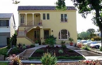 1st image of 3762 Glenfeliz Blvd