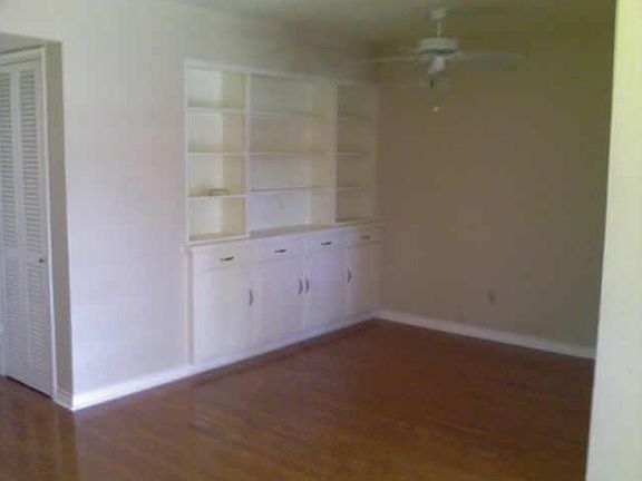 2nd image of 4728 McKinney Ave #B