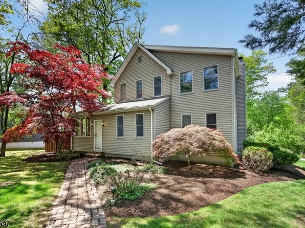 362 Walker Rd, West Orange Twp., NJ 07052