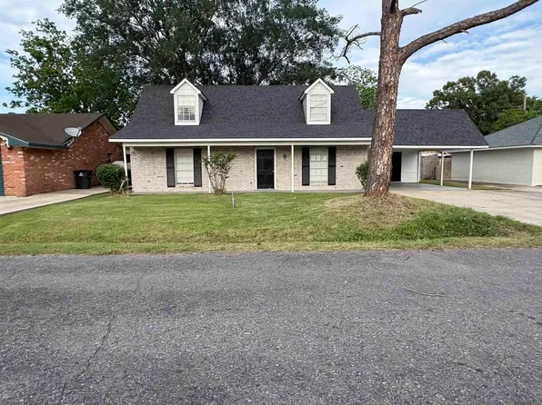 251 Myrtle Grove Dr, Donaldsonville, LA 70346