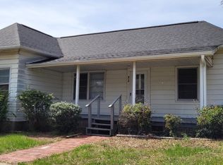 914 Cranbrook St, Greensboro, NC 27407