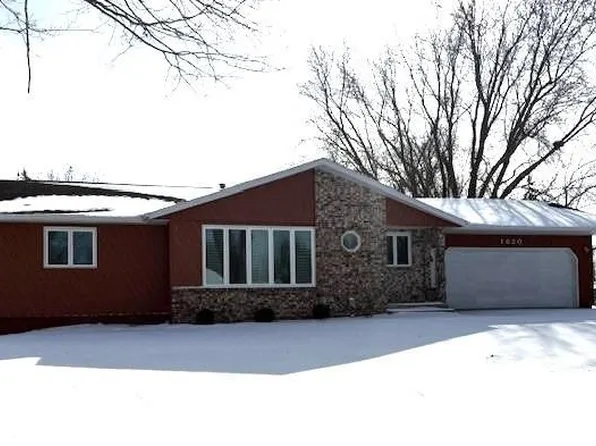 1620 E Nebraska St, Algona, IA 50511
