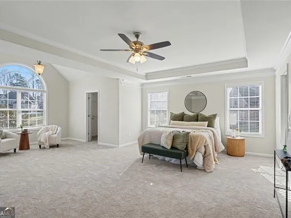 5270 Estates Dr, Atlanta, GA 30349