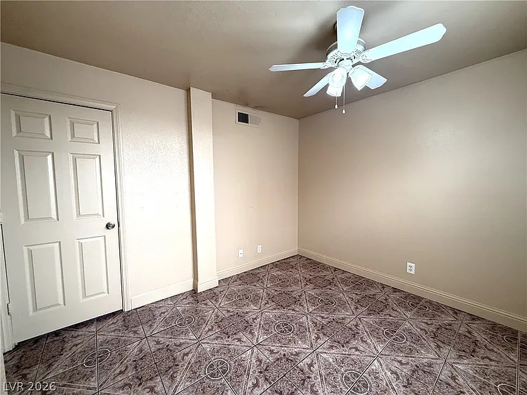 4541 Fireside Ln — Photo 8