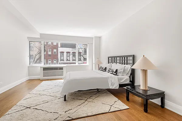 Rented by Corcoran | media 26