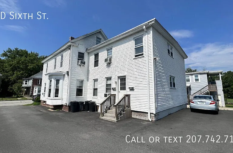 49D 6th St — Photo 1