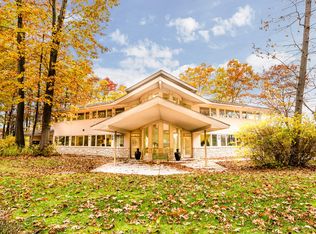 27 Preserve Way, New Buffalo, MI 49117