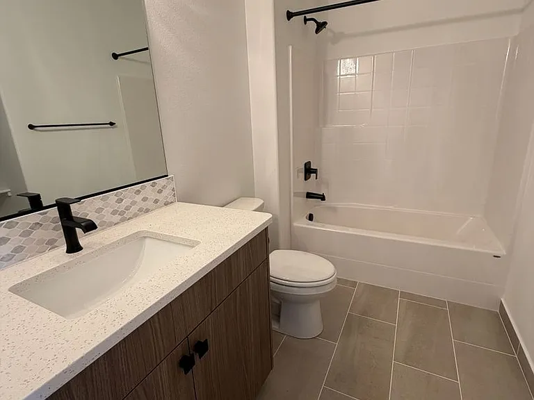 6398 NE Melby Way #4 — Photo 14