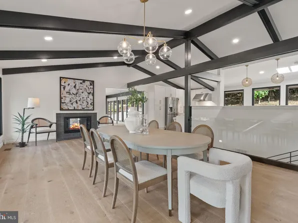 1335 N Pegram St, Alexandria, VA 22304